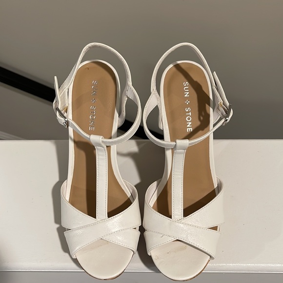 SUN STONE - Picture 2 of 16